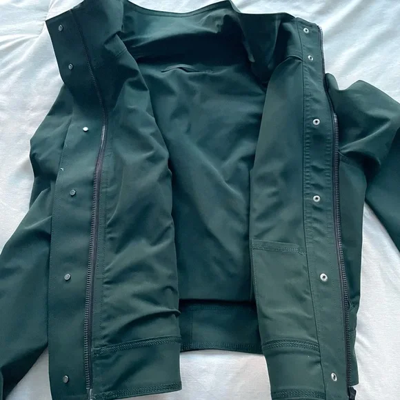 Lululemon Seize the Day Fuel Green Cropped Jacket 6 - Picture 6 of 11
